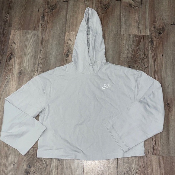 Cropped Nike Hoodie - Picture 2 of 3